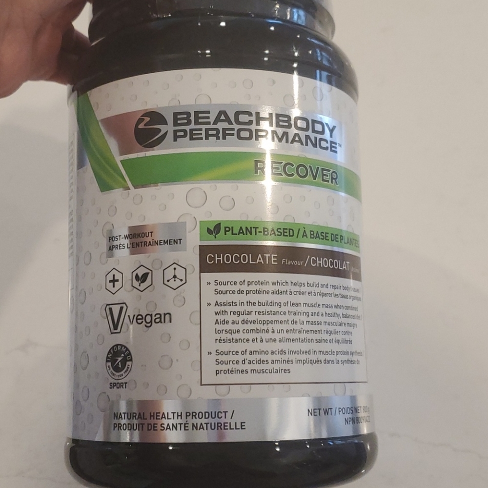 Beachbody Recover Chocolate PLANT based protein